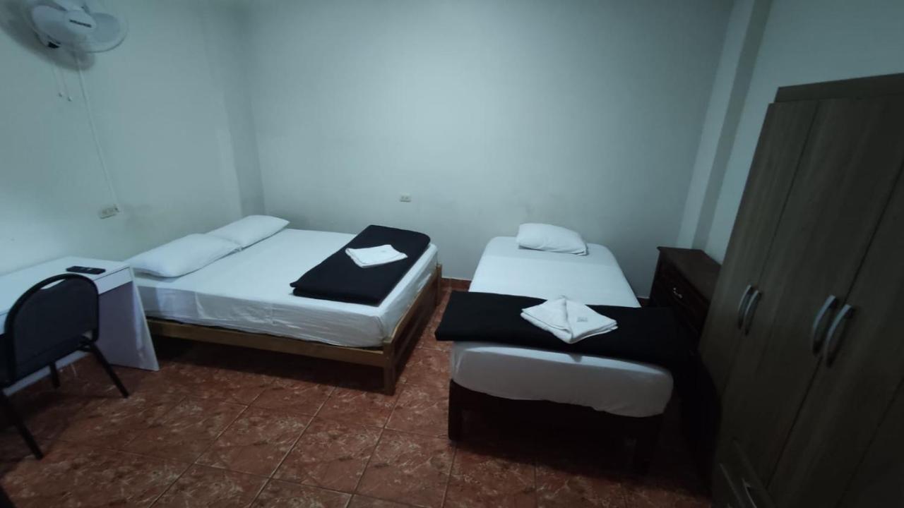 Guest House Tumbes Exteriér fotografie